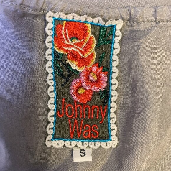 Johnny Was Grey & Multicolored Print Silk Blouse, Size Small - Picture 7 of 8